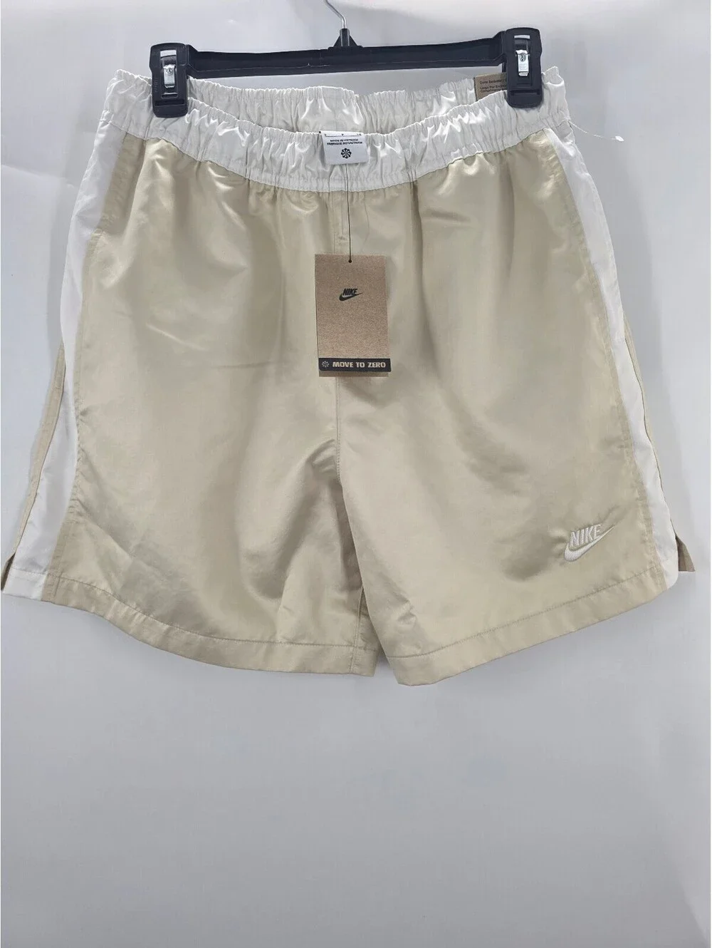 Nike Men's Beige and White Athletic Shorts Size S